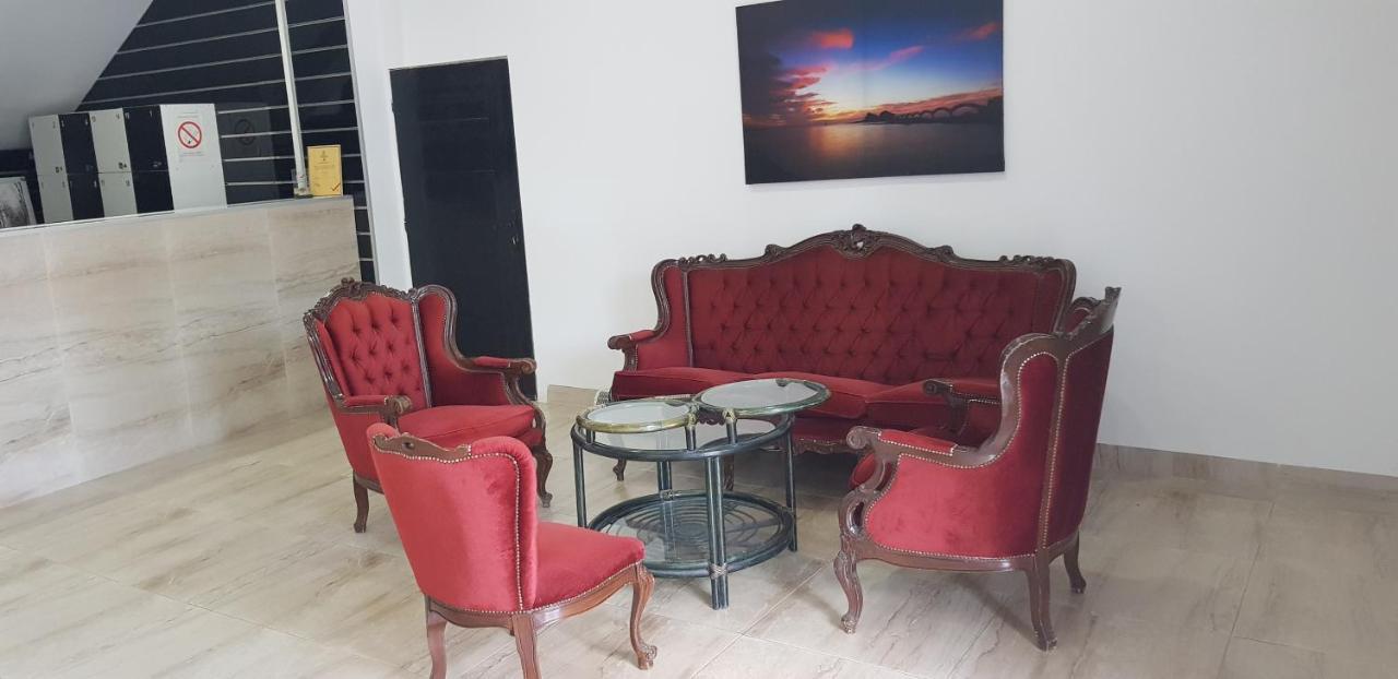 Dnd-X Hotel Pancsova Kültér fotó