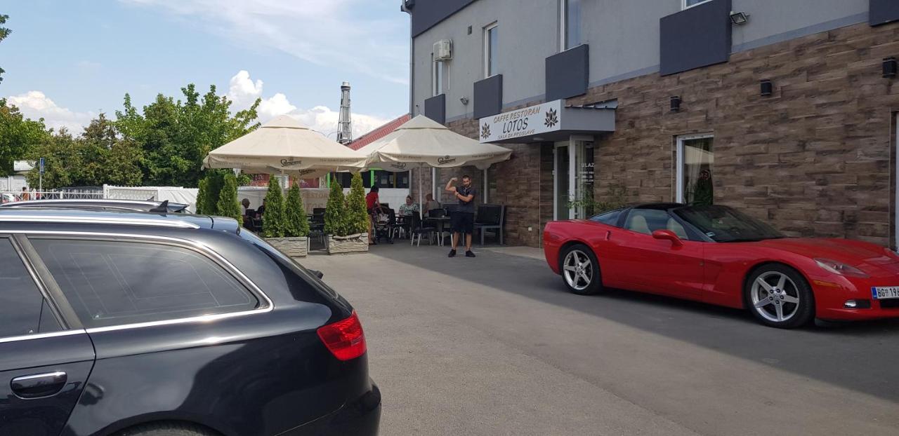 Dnd-X Hotel Pancsova Kültér fotó