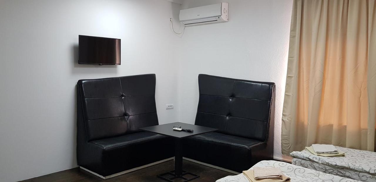 Dnd-X Hotel Pancsova Kültér fotó
